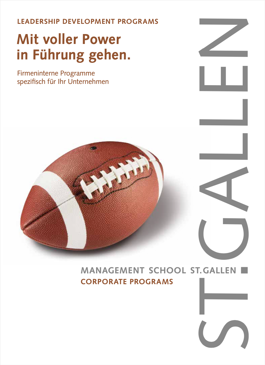 Deckblatt der Broschüre «Leadership Development Programs» der Management School St.Gallen mit modernem Design und Logo.