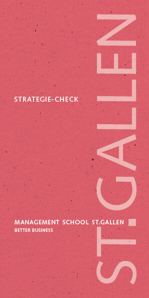 Deckblatt der Impulsschrift «Strategie-Check» mit einem schlichten Design und dem Logo der Management School St.Gallen.