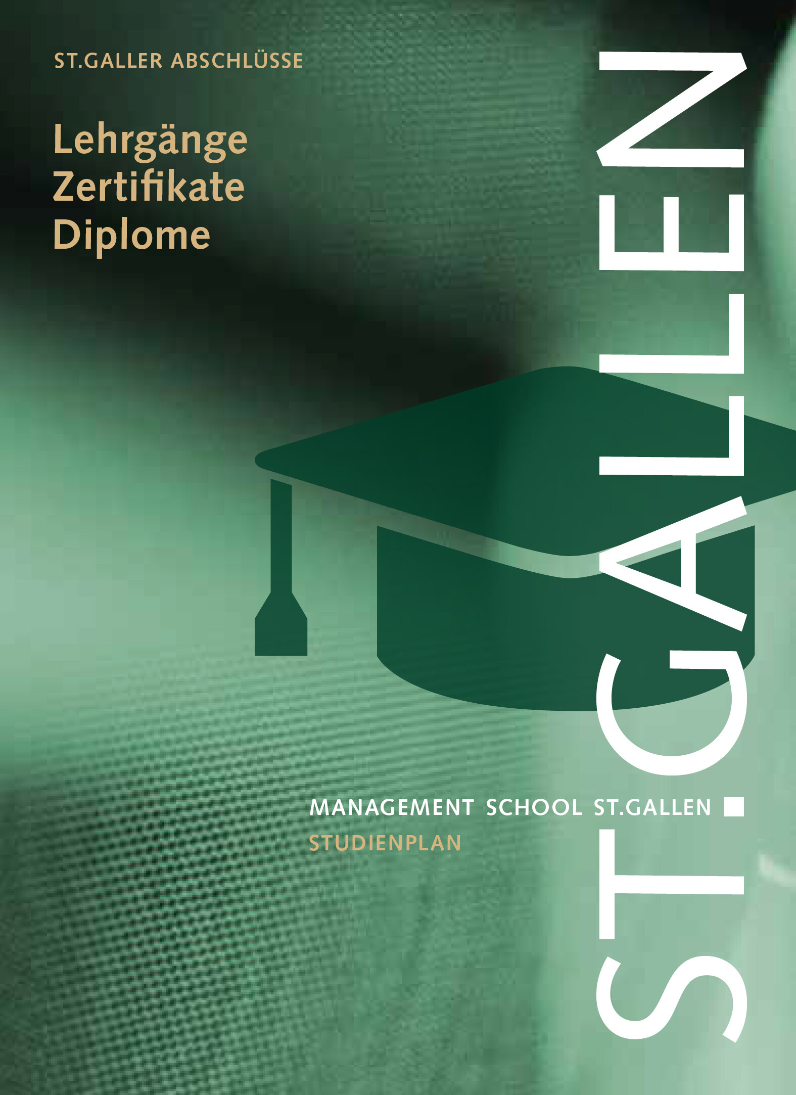 Deckblatt der Broschüre «St.Galler Abschlüsse» der Management School St.Gallen mit modernem Design und Logo.
